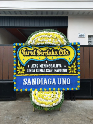 Papan Bunga Duka di Binuang Kampuang Dalam